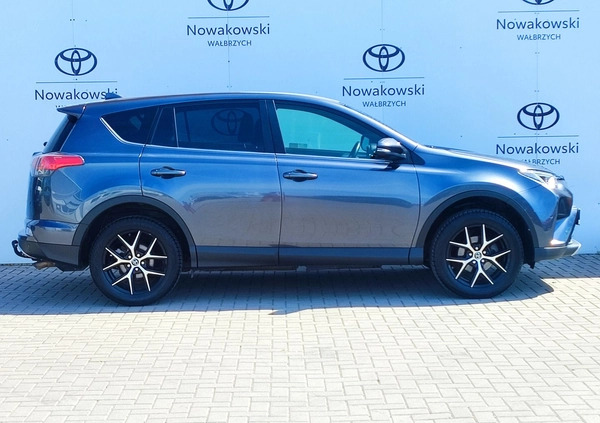 Toyota RAV4 cena 90900 przebieg: 192117, rok produkcji 2017 z Wałbrzych małe 436